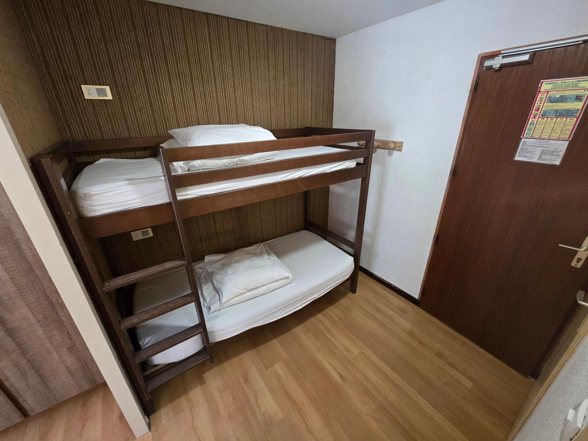 Hotel Et Centre De Vacances Le Choucas Sixt-Fer-a-Cheval Ngoại thất bức ảnh